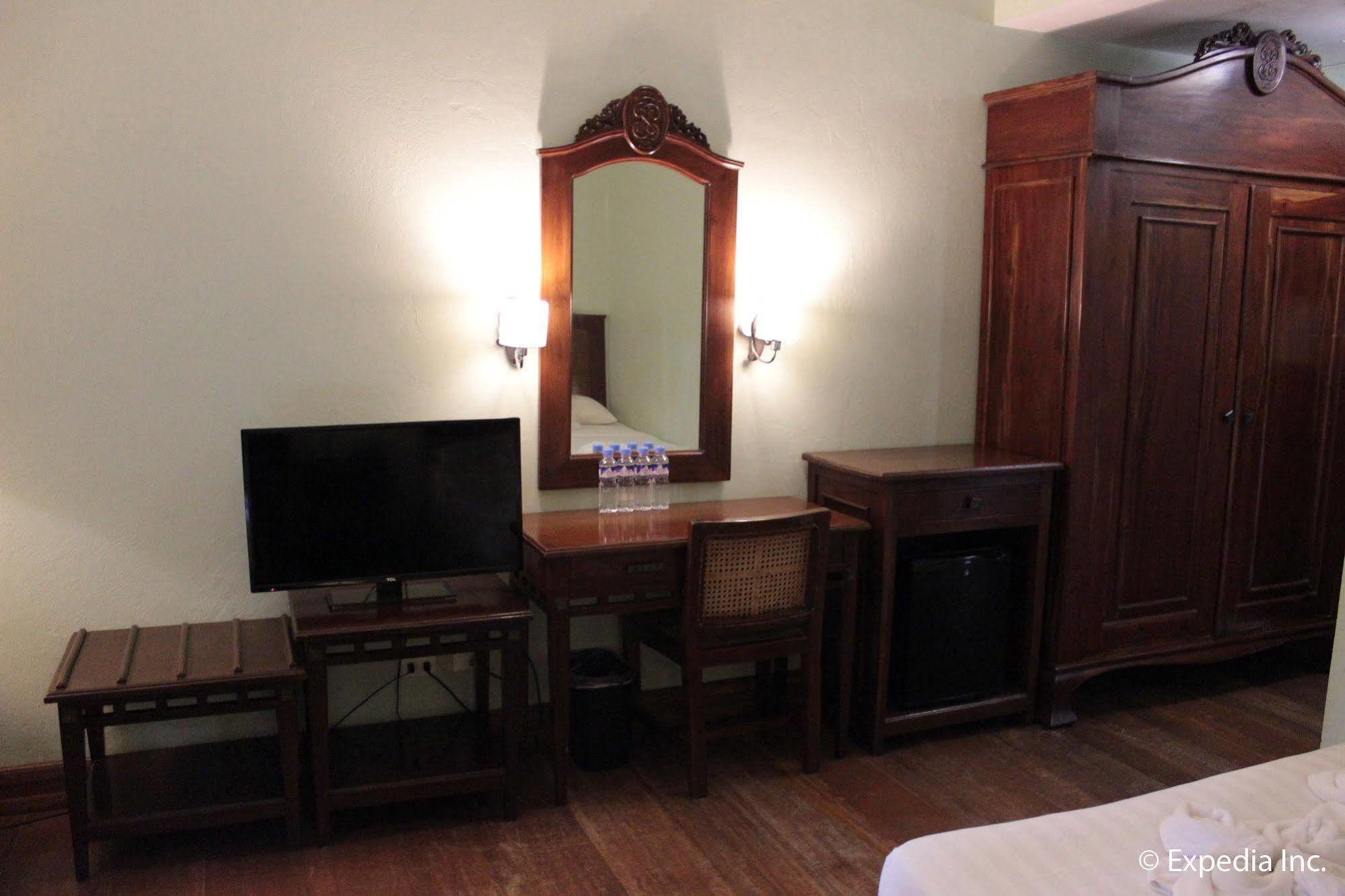 Hotel Salcedo De Vigan Eksteriør billede